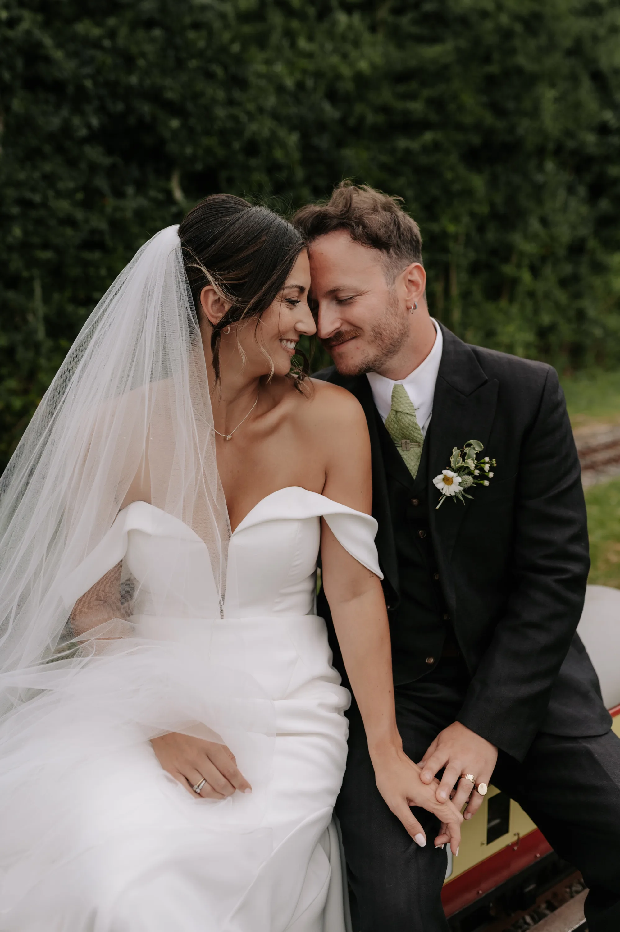 Mercedes Ed Wedding Lucy Dracott Photography241 - Italian Wedding Inspiration Meets English Countryside Mercedes Ed Wedding Lucy Dracott Photography241