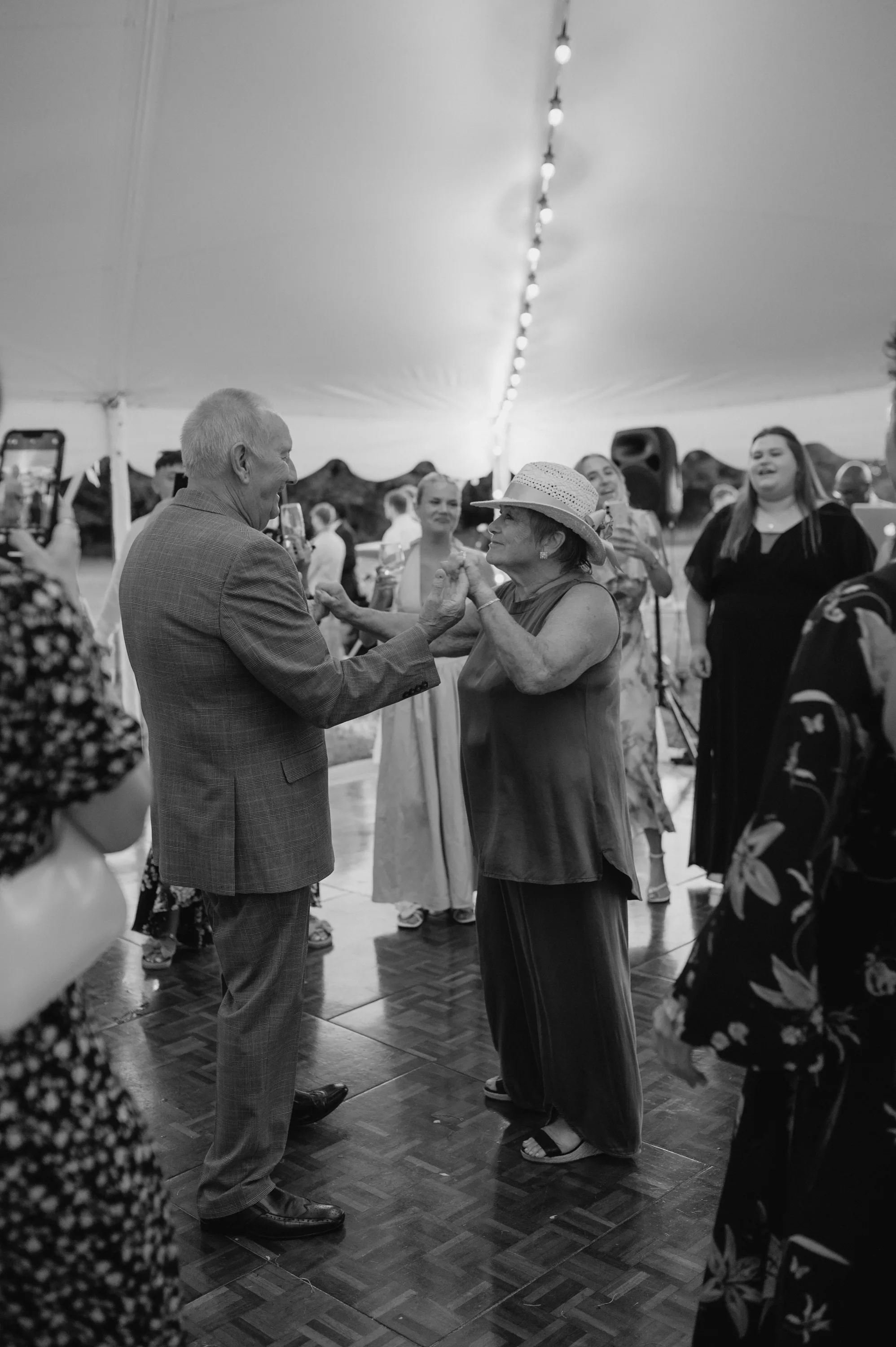Mercedes Ed Wedding Lucy Dracott Photography587 - Italian Wedding Inspiration Meets English Countryside Mercedes Ed Wedding Lucy Dracott Photography587