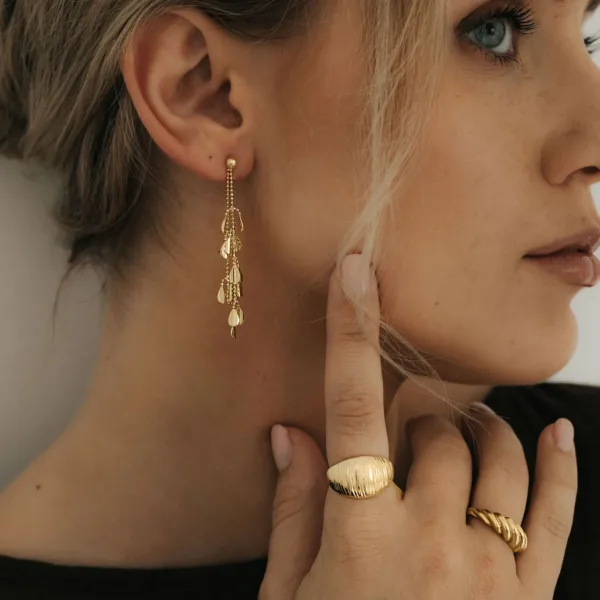 cascade drop earrings, rope ring and diamond cut ring crafted in 9ct yellow gold.