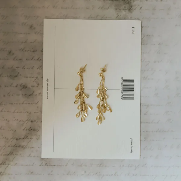 THERESHEIS.jewels