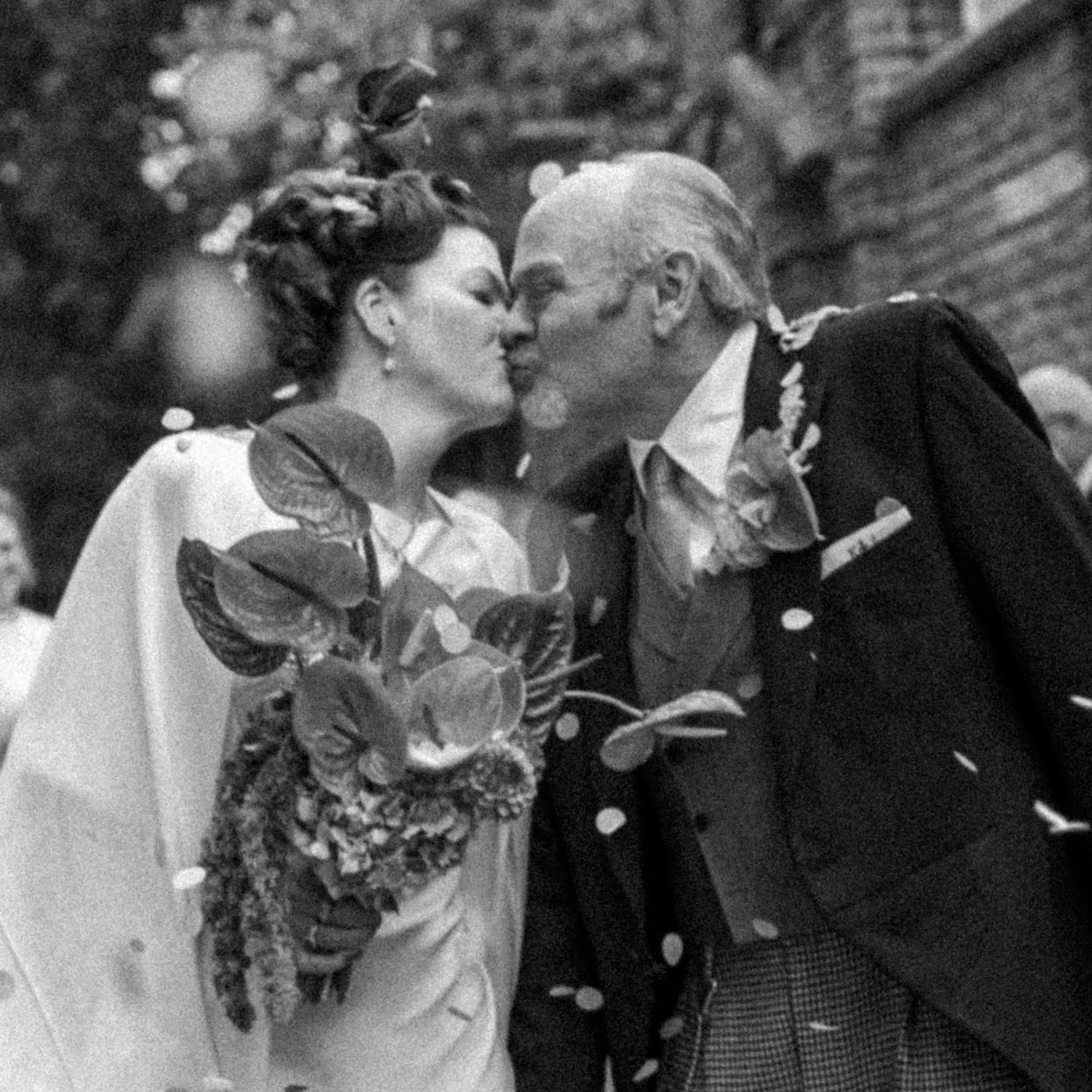 Wiltons Music Hall Wedding 1950s Inspired 2.18 1 - Ally & Kerry's Wilton's Music Hall Wedding in East London, Inspired by the 1950's Wiltons Music Hall Wedding 1950s Inspired 2.18 1