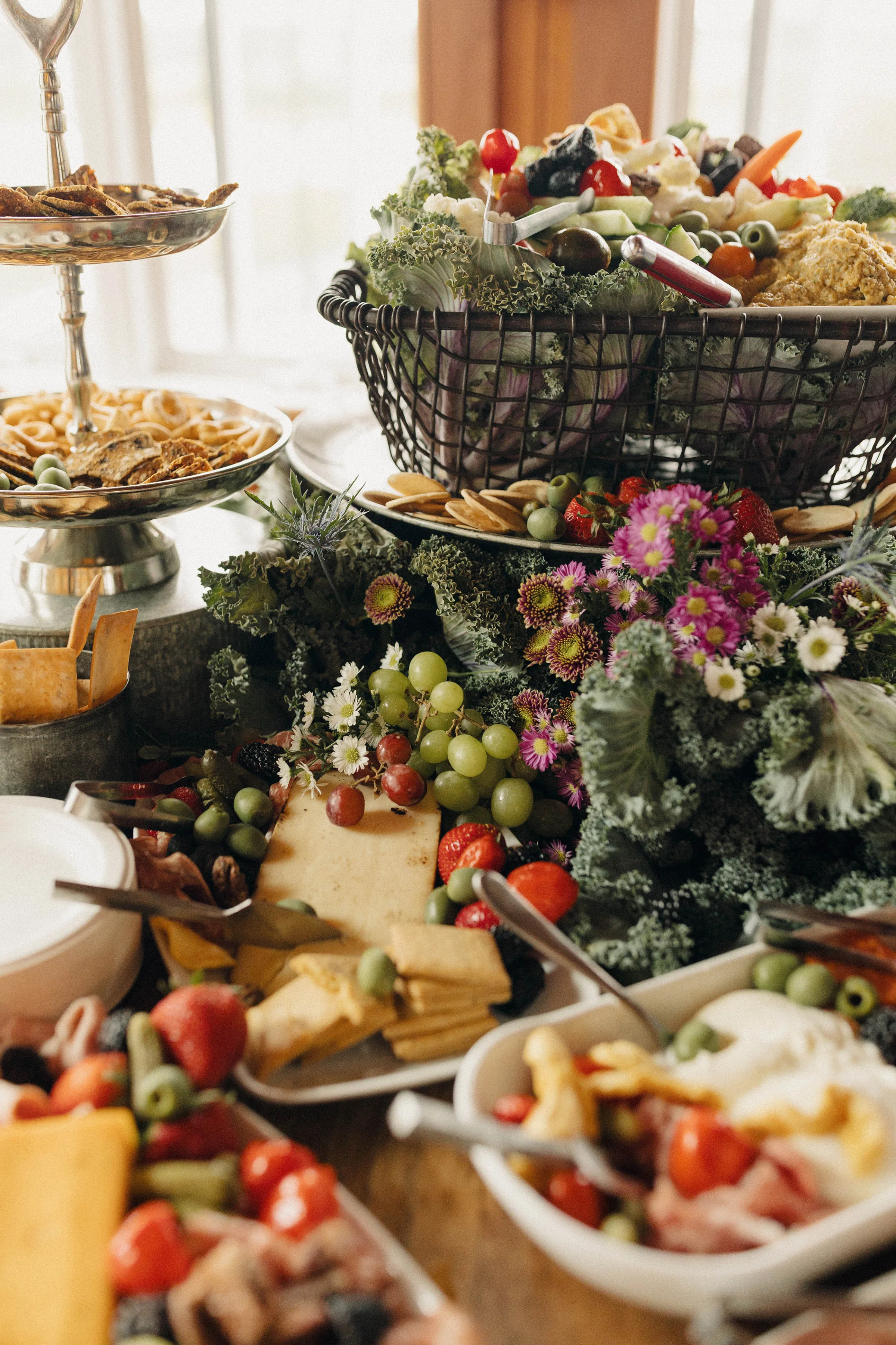 Danielle Frankel Bride Leslie DeAnne Photography.89 - Olivia in Danielle Frankel for her Intimate, Modern & Non-Traditional Wedding Grazing table of food at a wedding.
