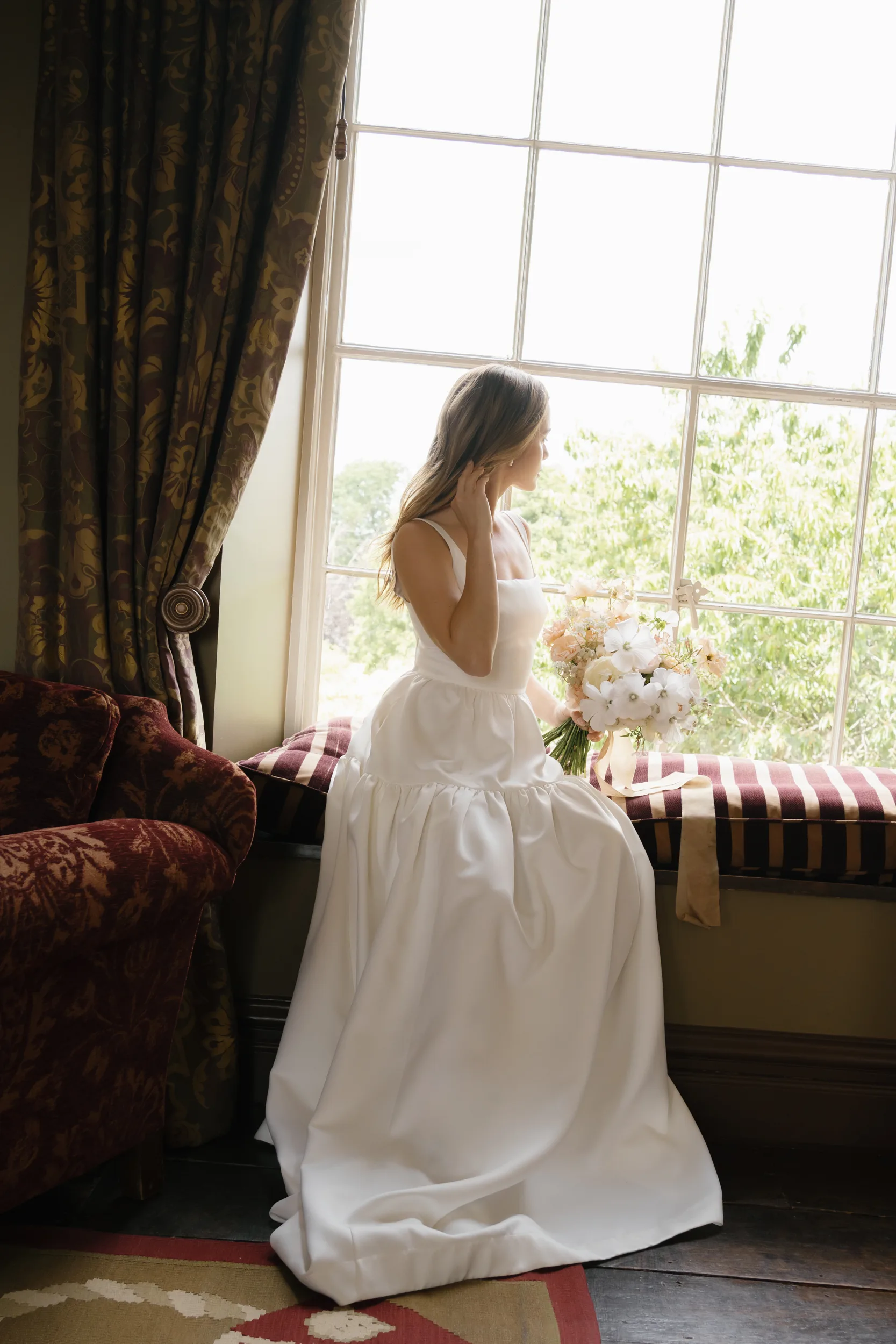Dewsall Court Bride Love My Dress .51 1