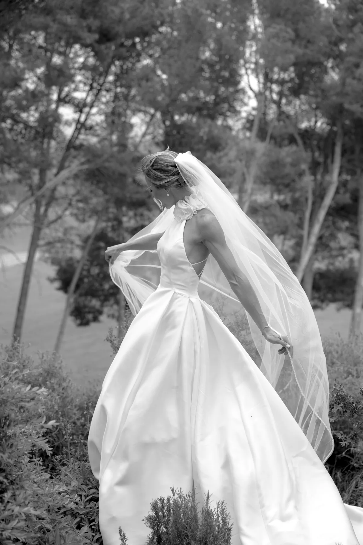 Pronovias bride Barcelona wedding Castell de Sant Marti de Tous.87 1 - Gaëlle Wore Pronovias For Her Wedding at Castell de Sant Martí de Tous in Barcelona Pronovias bride Barcelona wedding Castell de Sant Marti de Tous.87 1