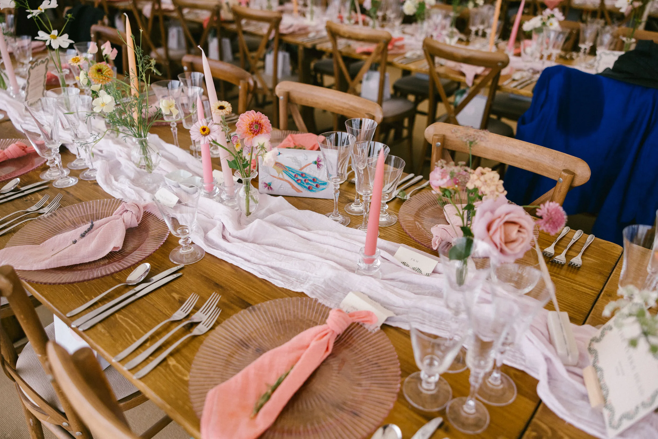 Traditional English wedding at home Benjamin Stuart Photography.107 - Freya & Max’s Charming & Traditional English Countryside Wedding at the Bride’s Family Home in Berkshire Traditional English wedding at home Benjamin Stuart Photography.107