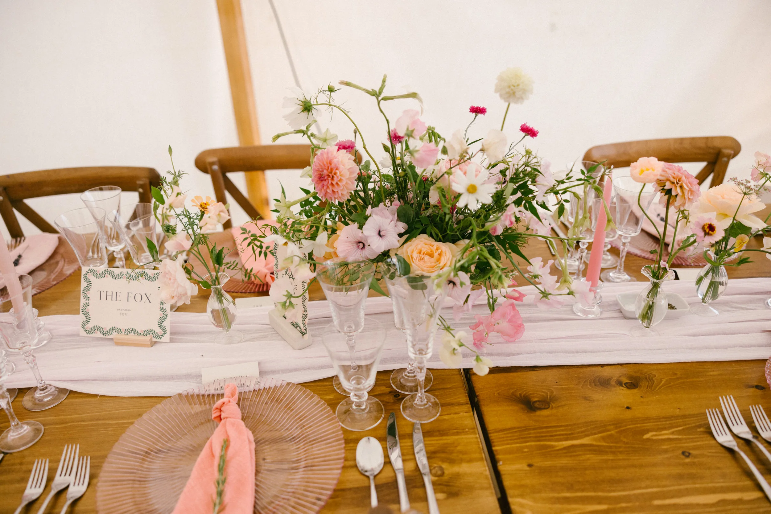 Traditional English wedding at home Benjamin Stuart Photography.112 - Freya & Max’s Charming & Traditional English Countryside Wedding at the Bride’s Family Home in Berkshire Traditional English wedding at home Benjamin Stuart Photography.112