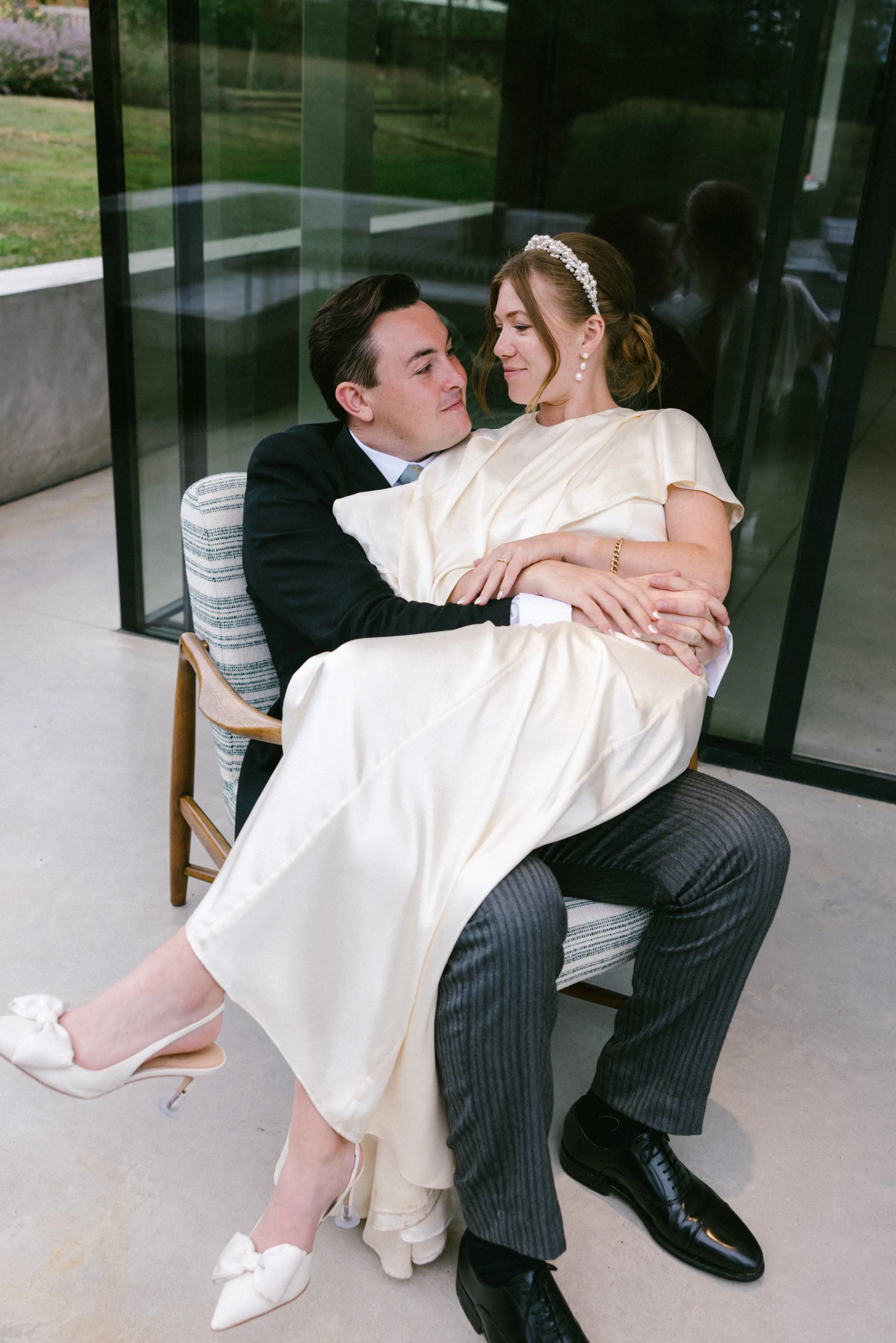 Traditional English wedding at home Benjamin Stuart Photography.146 1 - Freya & Max’s Charming & Traditional English Countryside Wedding at the Bride’s Family Home in Berkshire Traditional English wedding at home Benjamin Stuart Photography.146 1