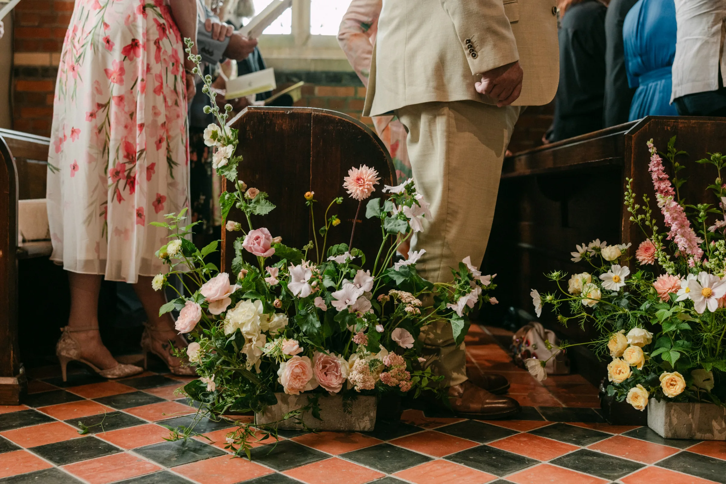 Traditional English wedding at home Benjamin Stuart Photography.64 - Freya & Max’s Charming & Traditional English Countryside Wedding at the Bride’s Family Home in Berkshire Traditional English wedding at home Benjamin Stuart Photography.64
