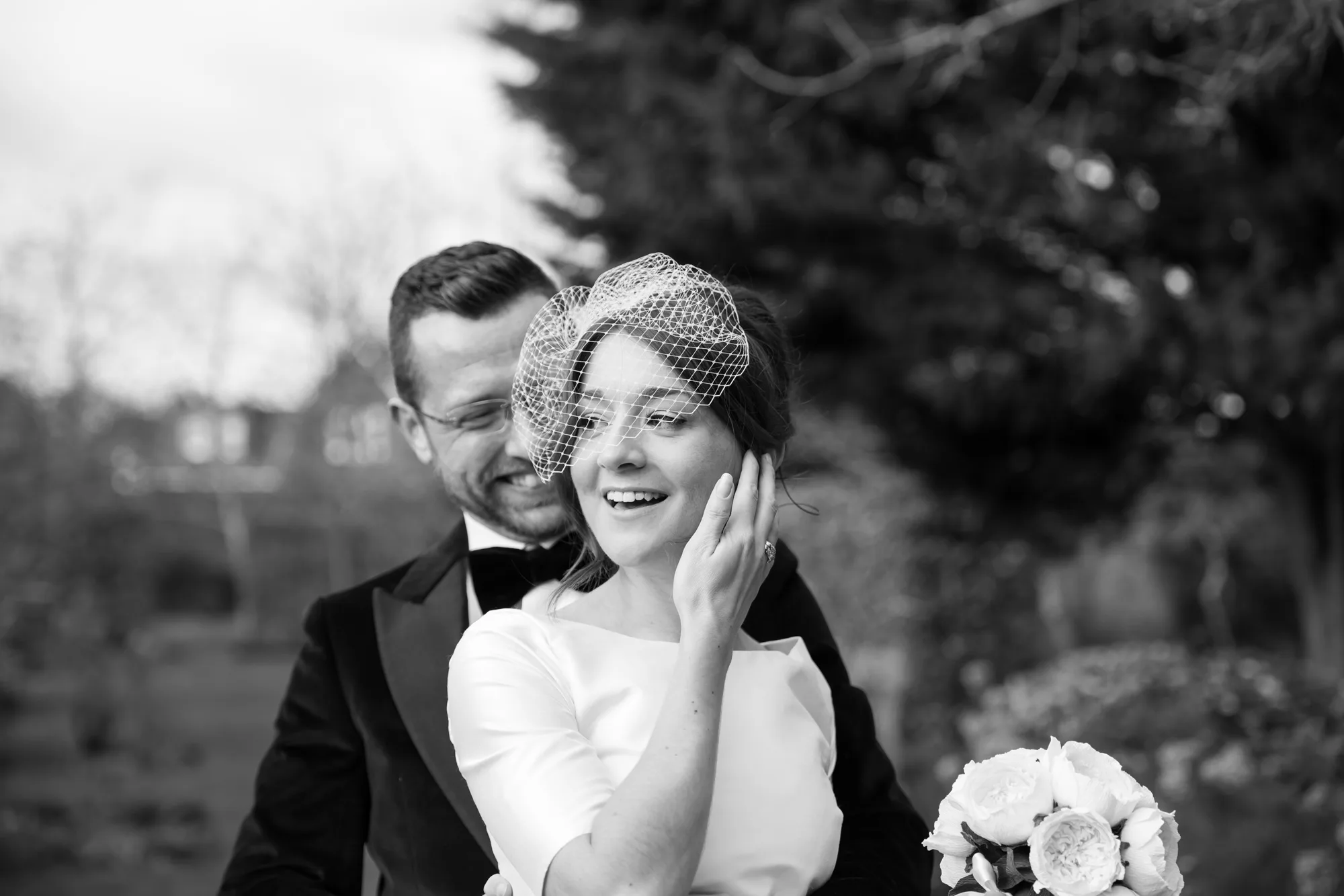 Hannah Larkin Compassionate Wedding Photographer Storytelling Editorial.4 - Meet Hannah Larkin, a Storytelling Wedding Photographer with a Compassionate Approach Hannah Larkin Compassionate Wedding Photographer Storytelling Editorial.4