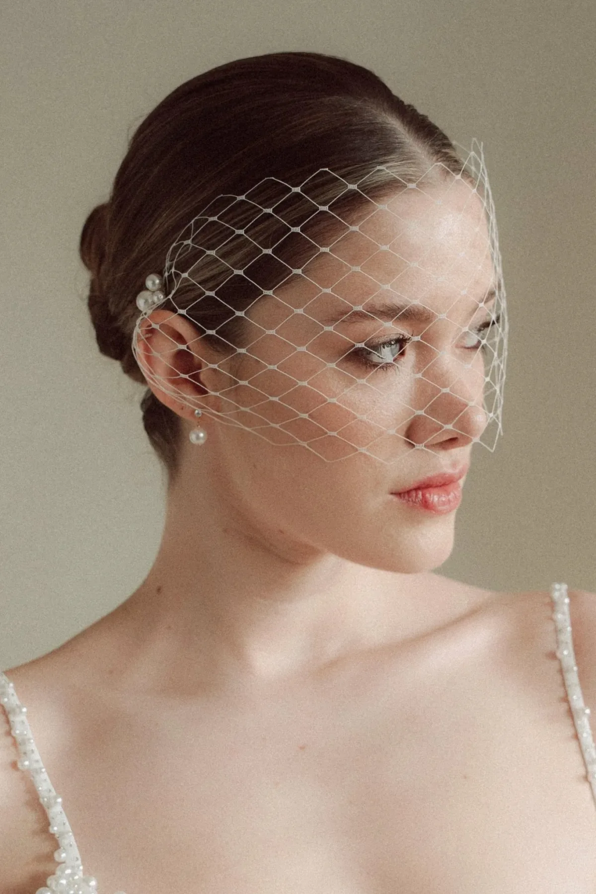 Mina Merry Widow Short Mask Birdcage Veil