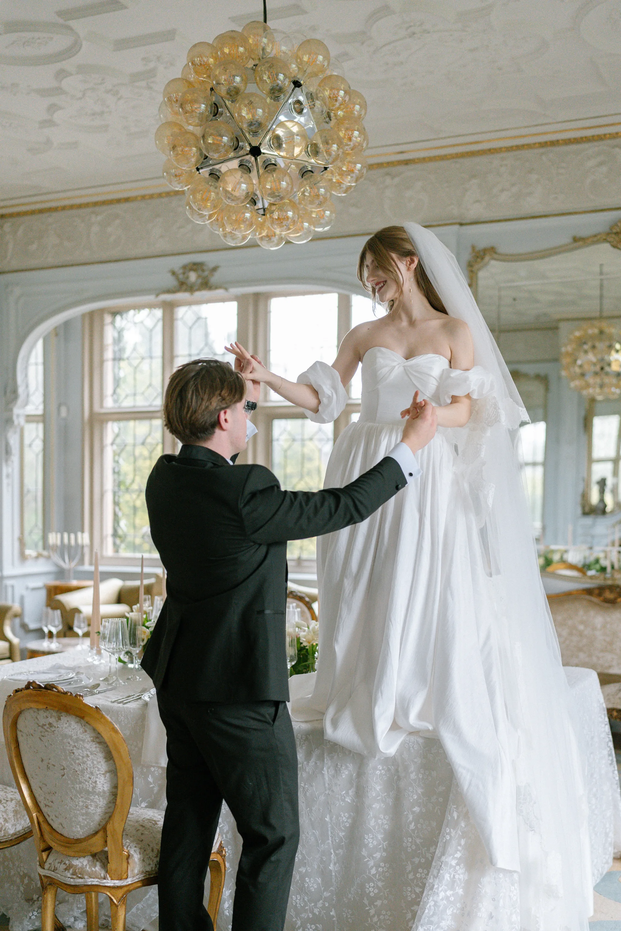 Thornbridge Hall wedding editorial light airy wedding aeshetic 151