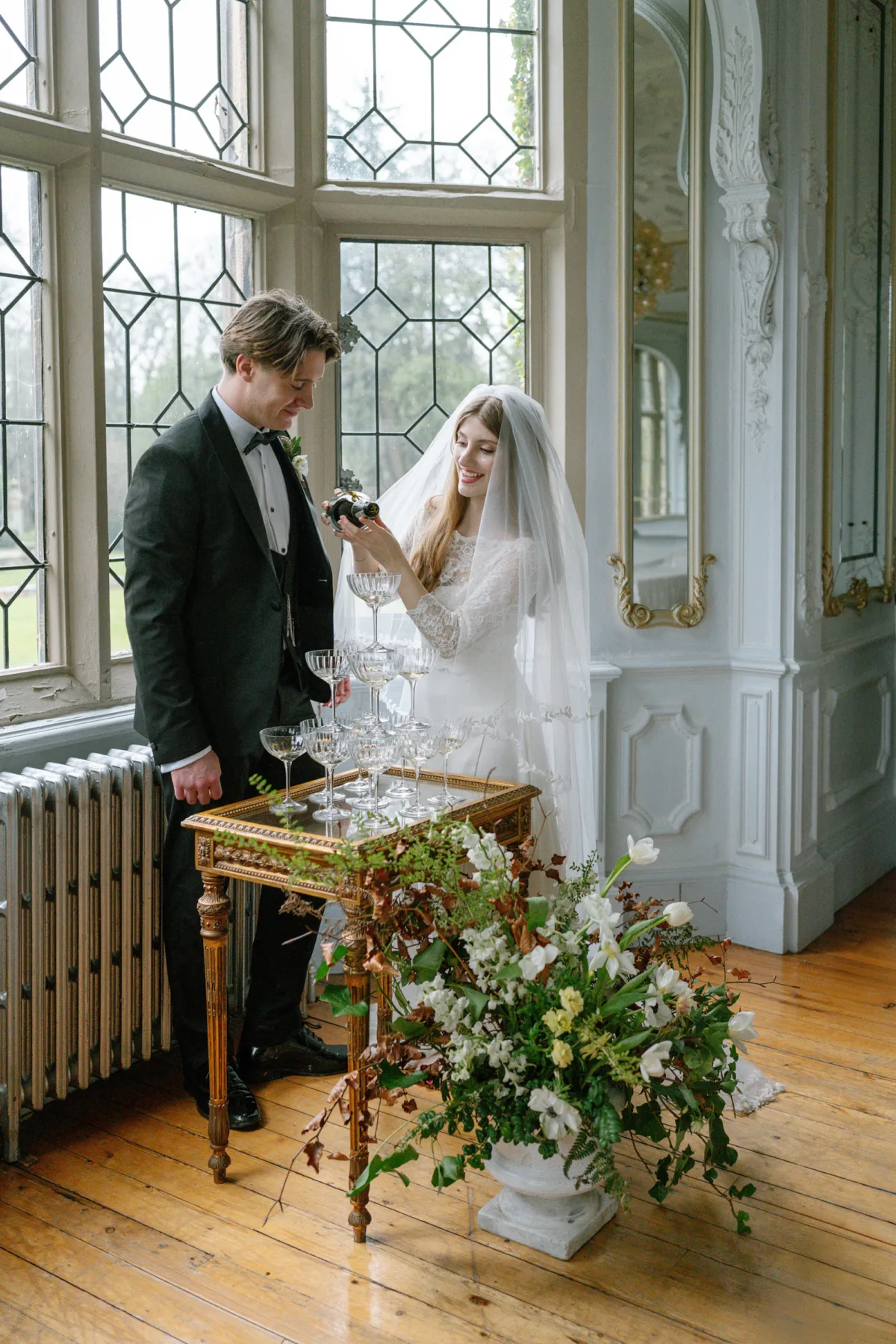 Thornbridge Hall wedding editorial light airy wedding aeshetic 17