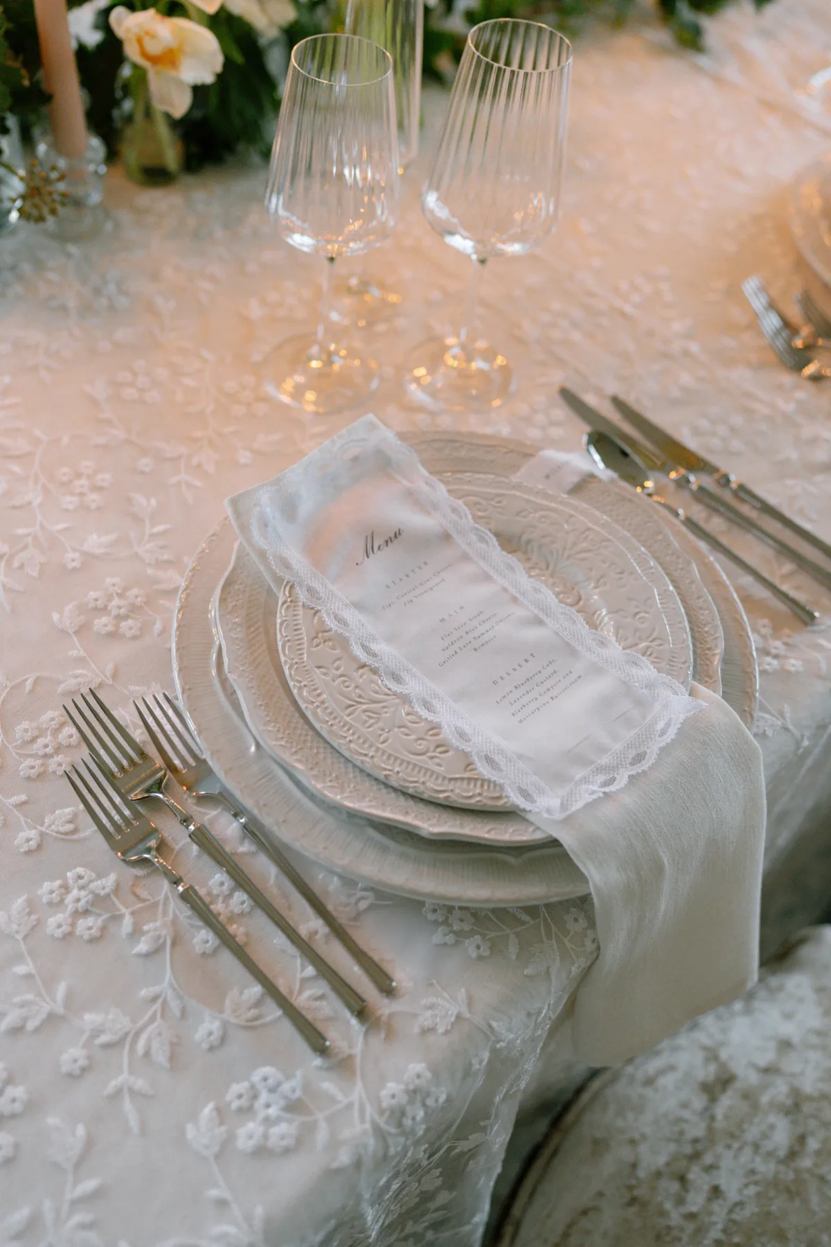 Thornbridge Hall wedding editorial light airy wedding aeshetic 7