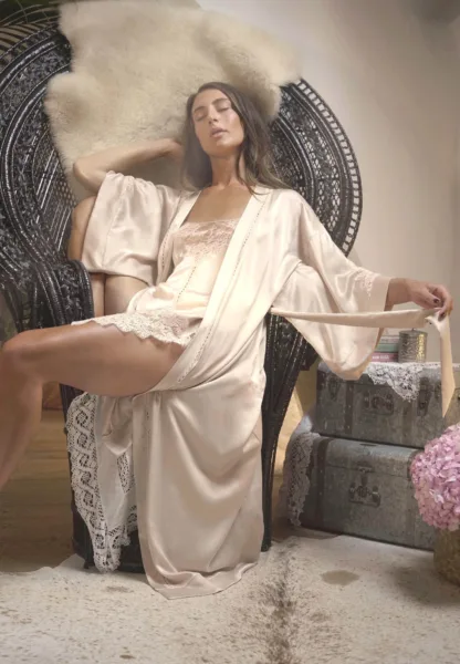 Save 15% on Shell Belle Couture’s Luxury Bridal Lingerie, Silk Kimonos & Honeymoon Wear