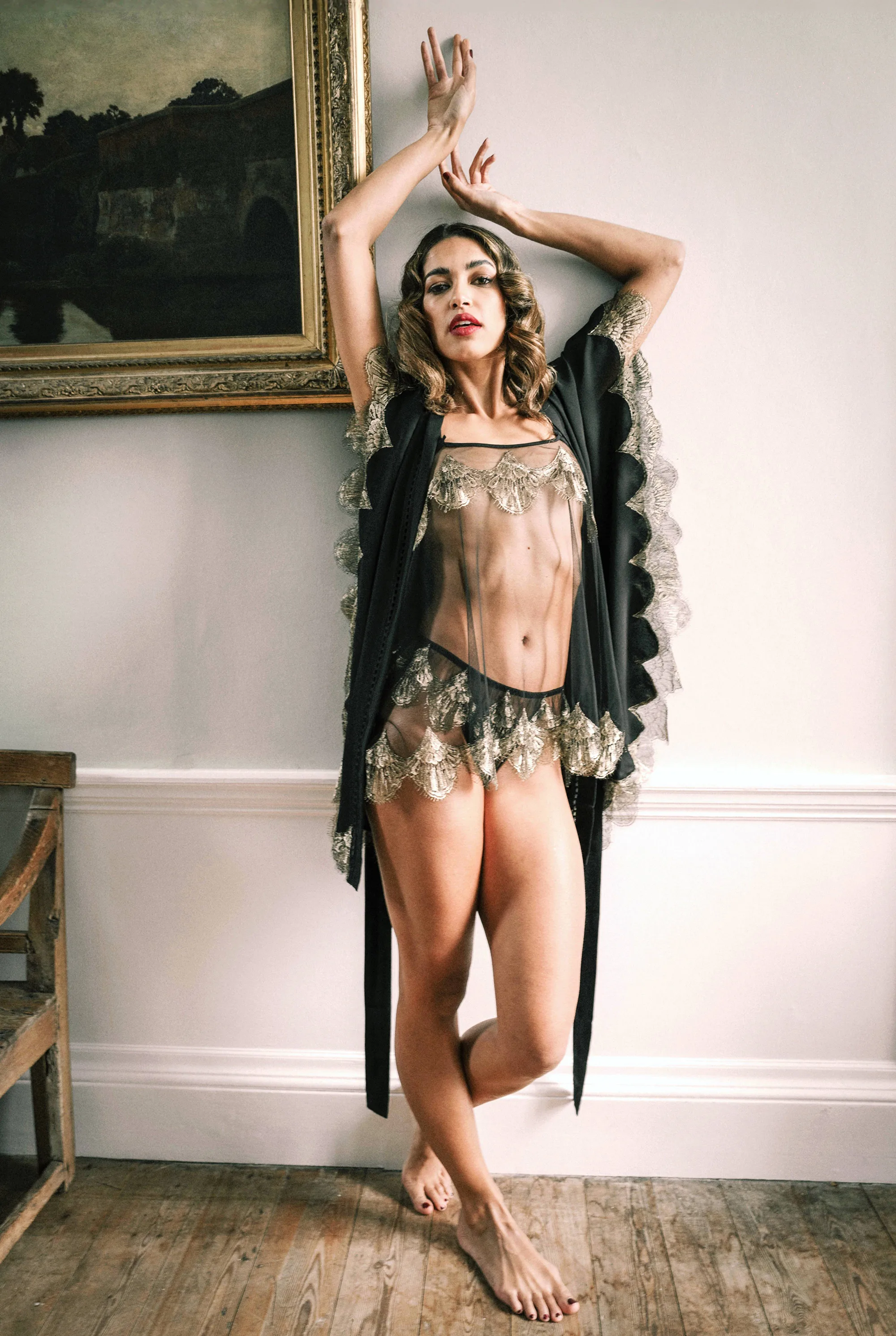 shell belle couture gilded lily kimono - Save 15% on Shell Belle Couture’s Luxury Bridal Lingerie, Silk Kimonos & Honeymoon Wear 1920s and 1930s inspired luxury lingerie by Shell Belle Couture with gold scalloped details