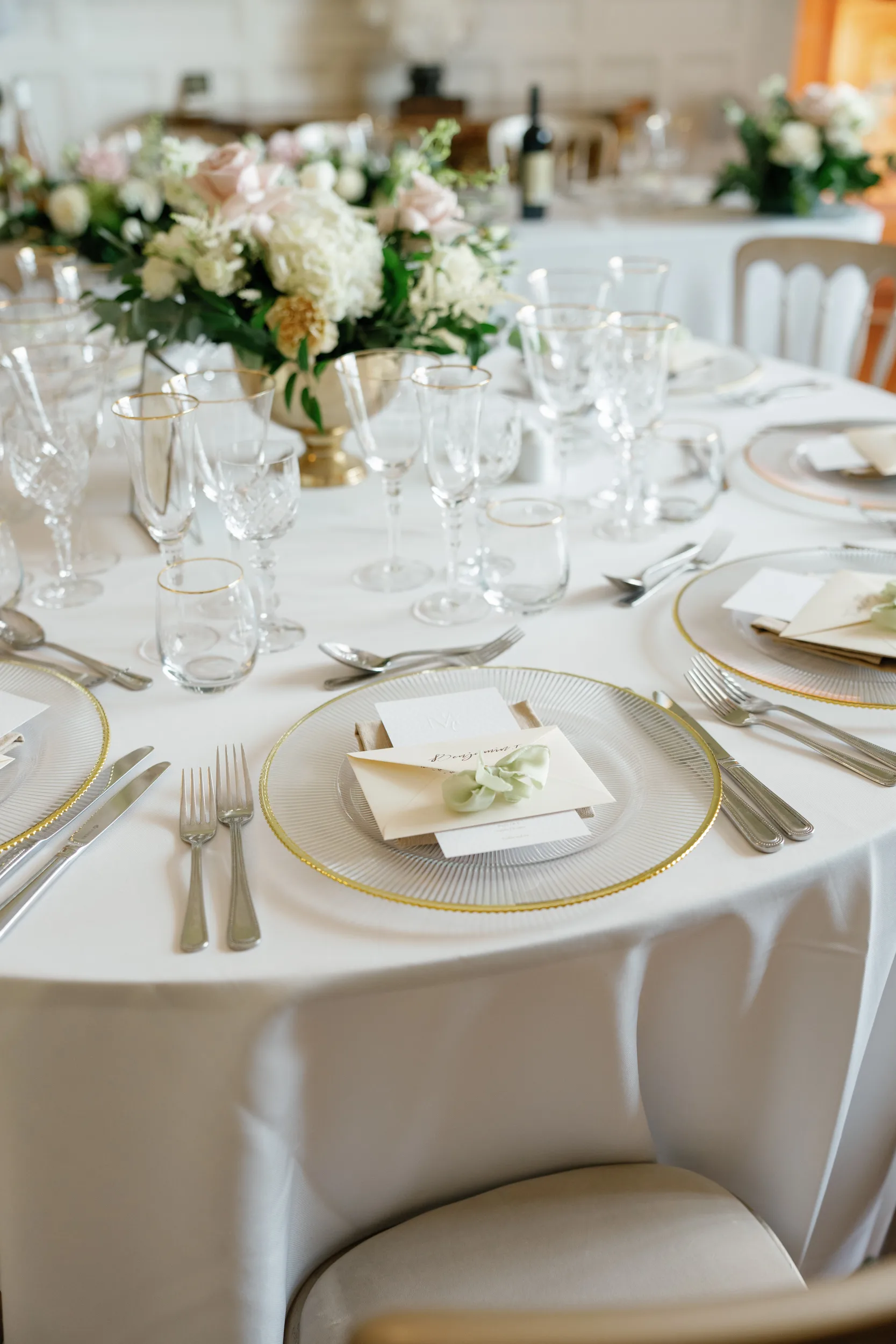 Capesthorne Hall Wedding Soiree Studio 94 - Madeleine Wore Savin London For Her Classy & Elegant Capesthorne Hall Wedding Capesthorne Hall Wedding Soiree Studio 94
