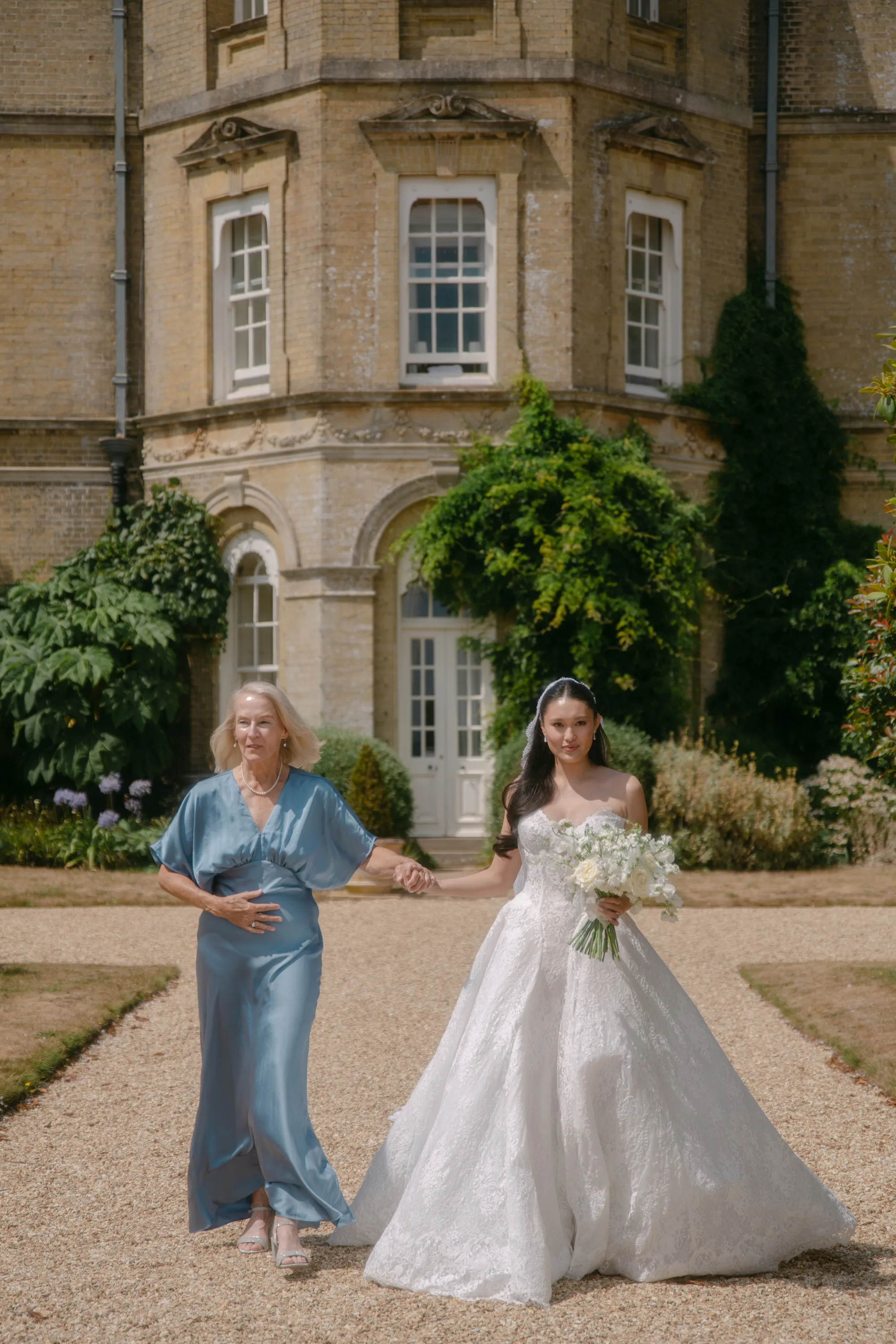 Pylewell Park Wedding Leah Da Gloria Bridal Dress 50 - Mia Wore Leah Da Gloria For Her Elegant & Contemporary Pylewell Park Wedding Pylewell Park Wedding Leah Da Gloria Bridal Dress 50