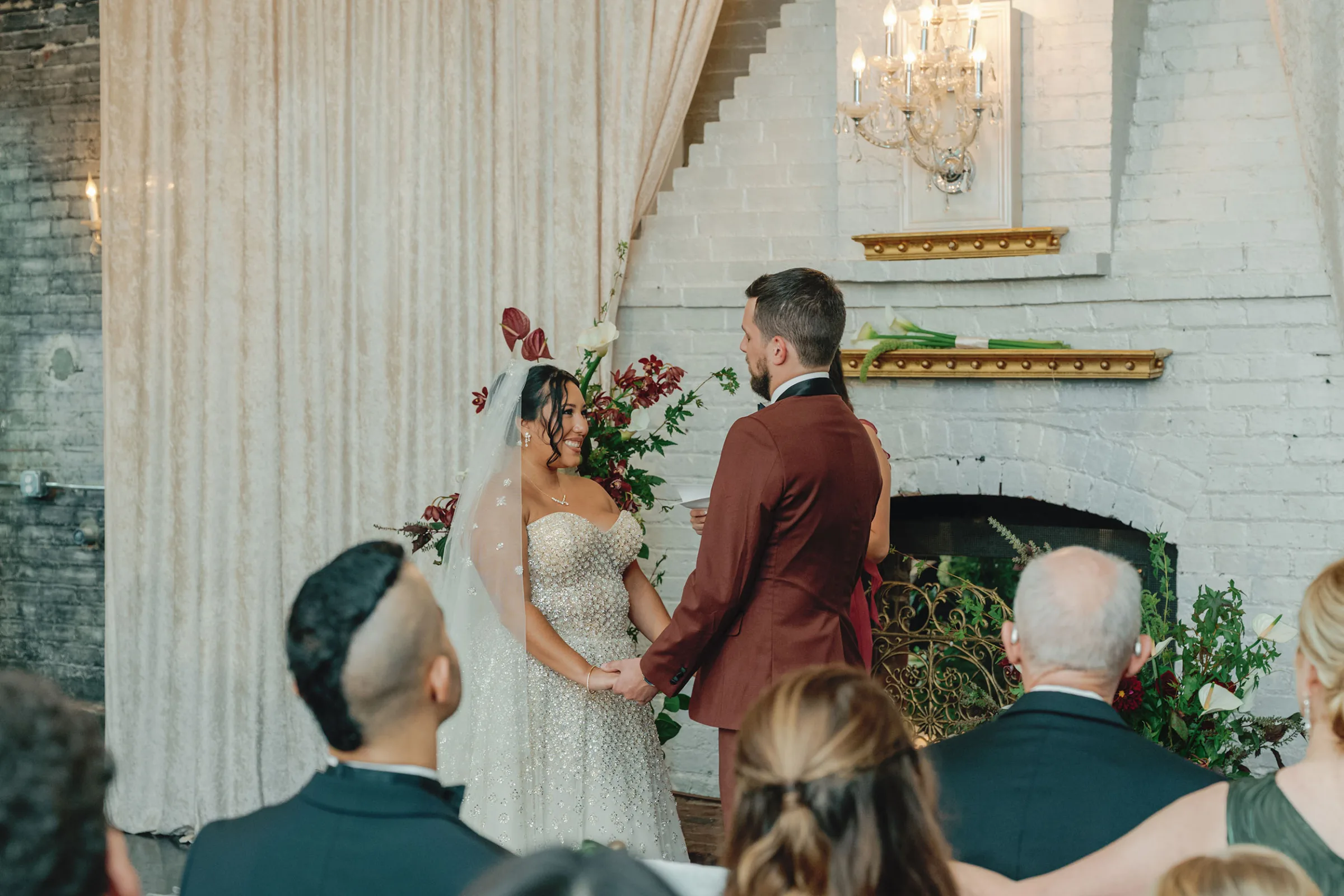 Rainy day wedding bilingual english spanish sen studio 48 - A Rainy Day, English & Spanish Bilingual Wedding in Virginia, with a Sen Studio Gown Rainy day wedding bilingual english spanish sen studio 48