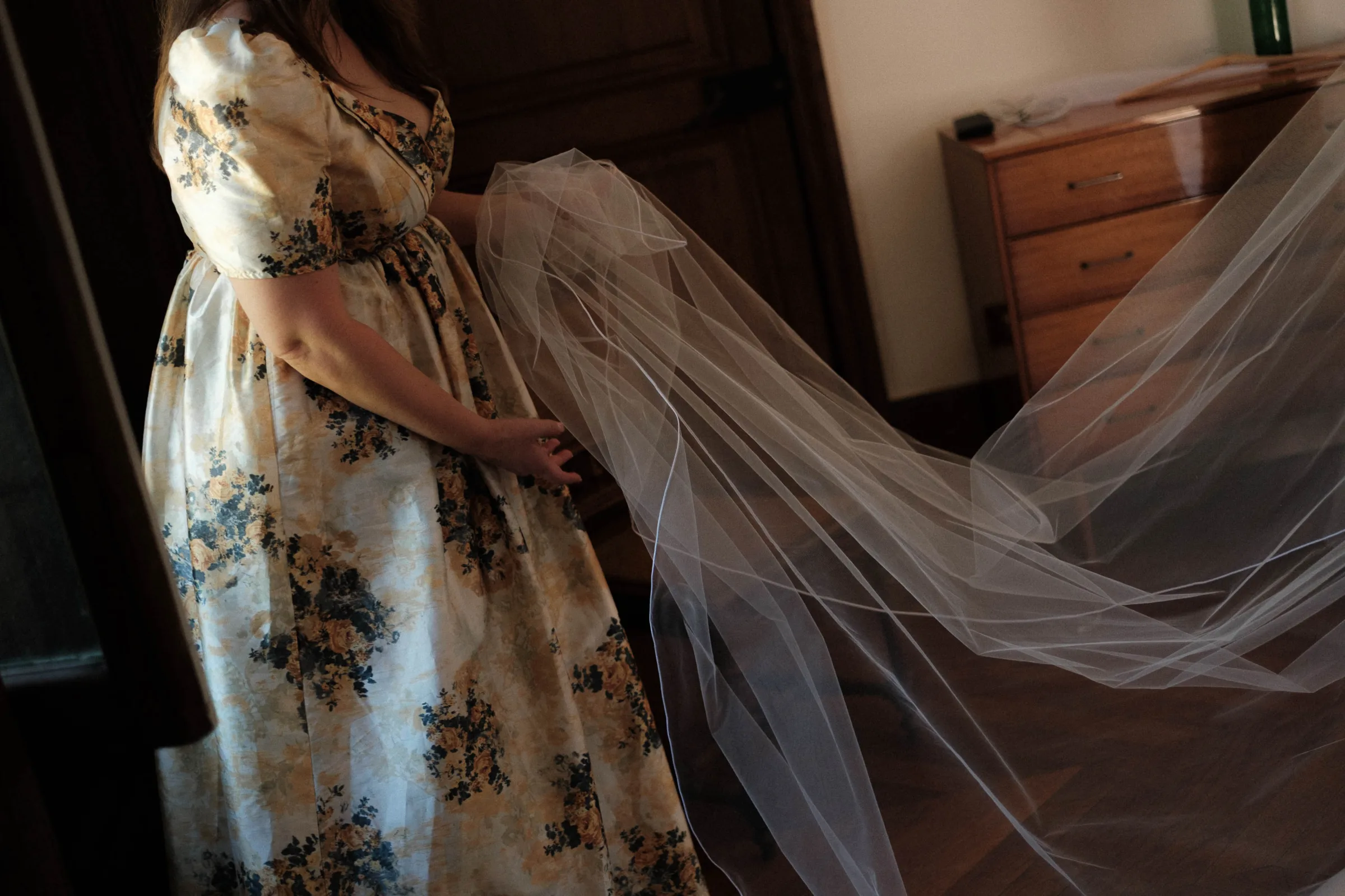 camille huguenot photographe chateau thauvenay sancerre mariage editorial photographer 47