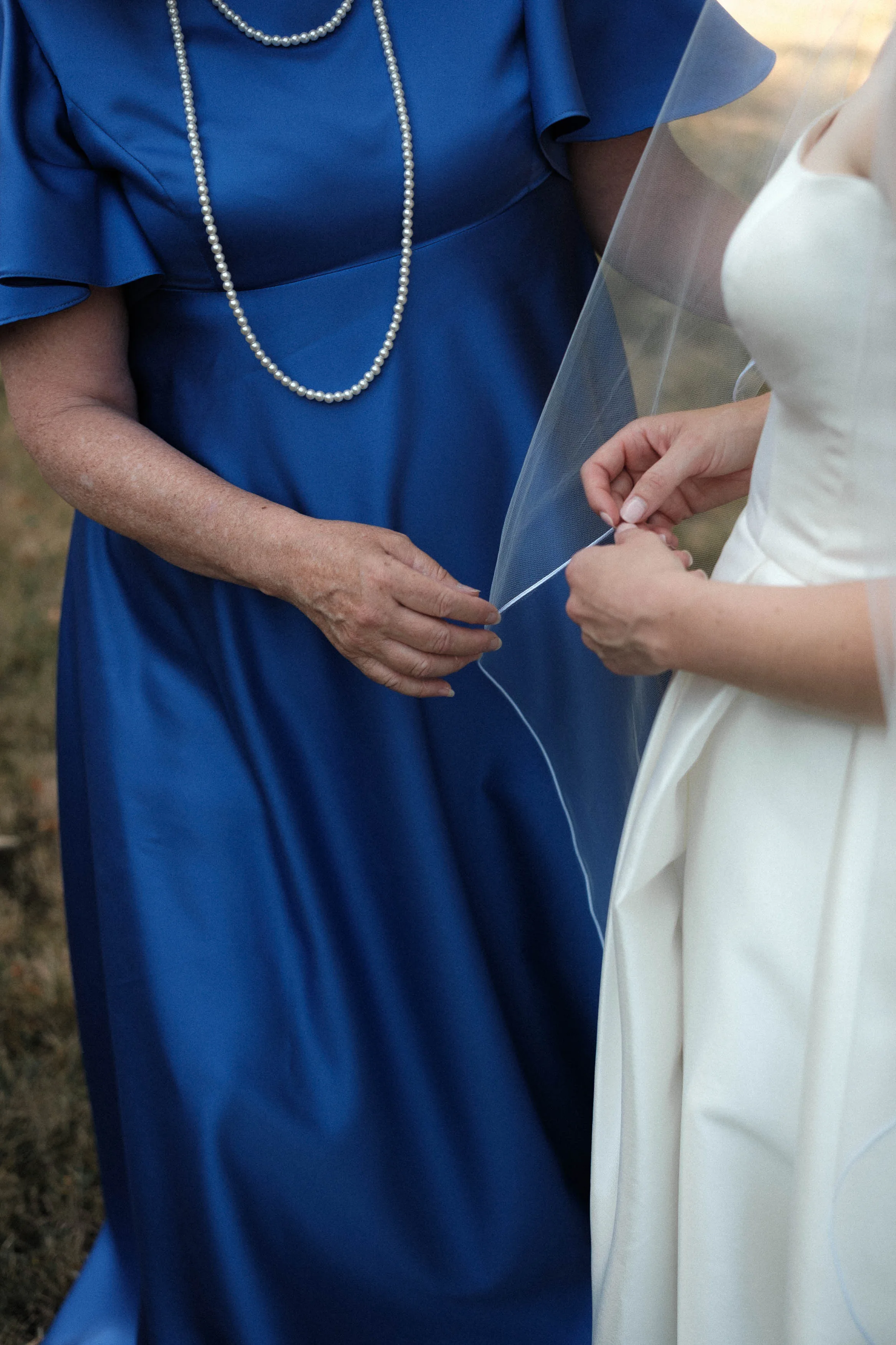 camille huguenot photographe chateau thauvenay sancerre mariage editorial photographer 81