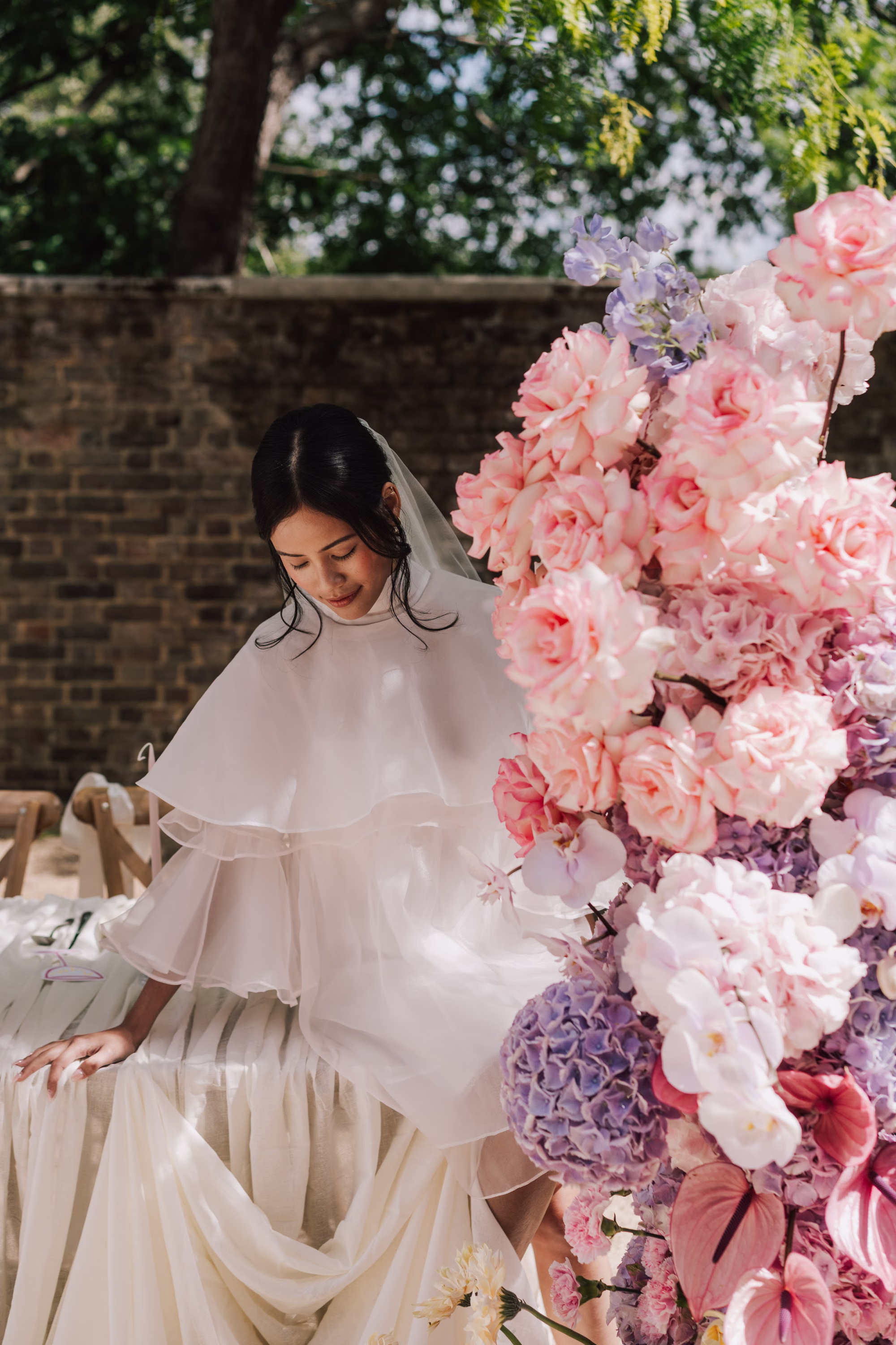 FLOSSEA BROCKWELL HALL lisajanephoto 221 - Soft Surrealism & Maximalist Flowers: Summer Wedding Inspiration at Brockwell Hall FLOSSEA BROCKWELL HALL lisajanephoto 221