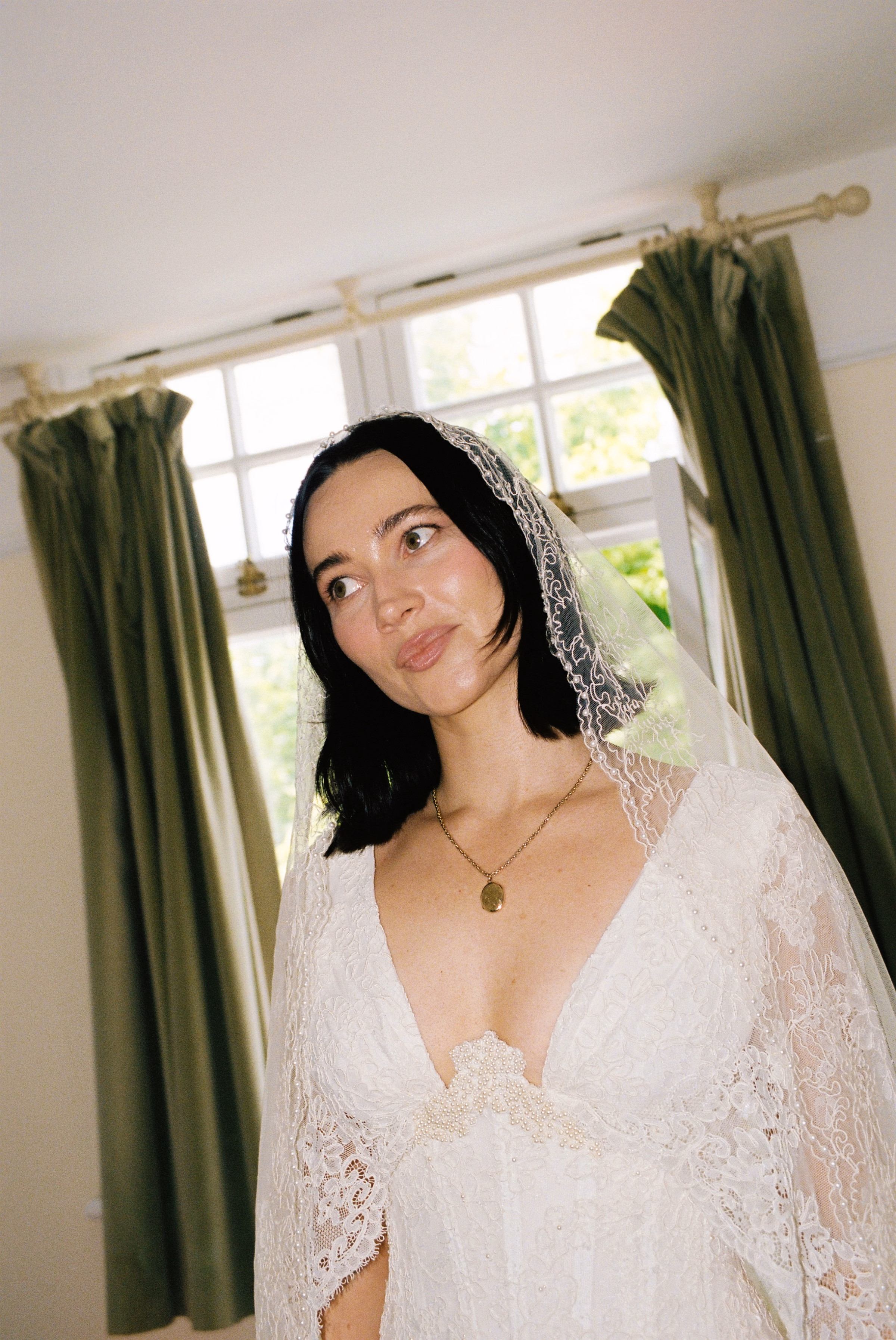 Julita London Lily Wedding Dress Joy by Ash Photography 19 1