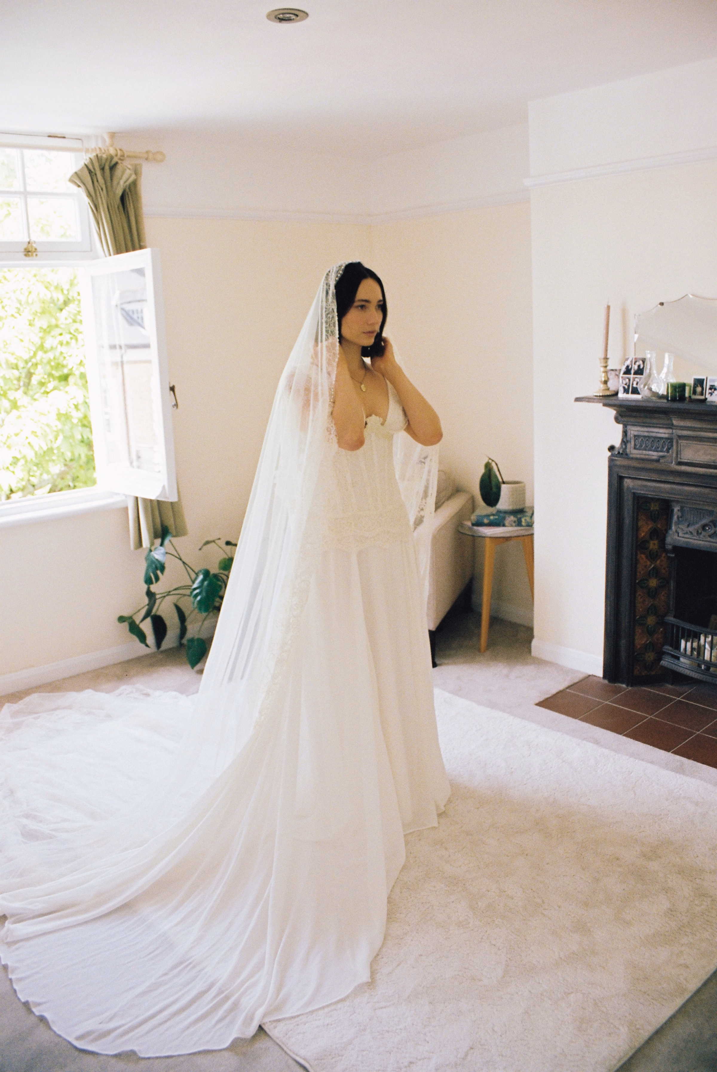Julita London Lily Wedding Dress Joy by Ash Photography 20 2